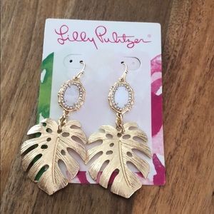 Lilly Pulitzer Gold Monstera Drop Earrings
